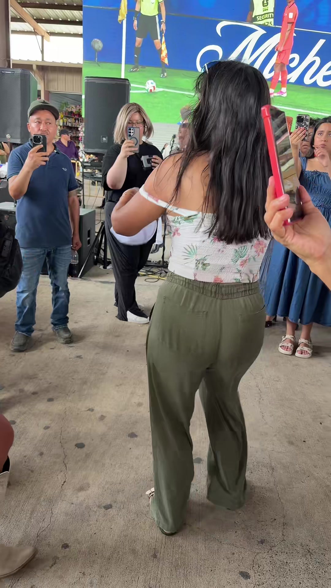@Pérez nena