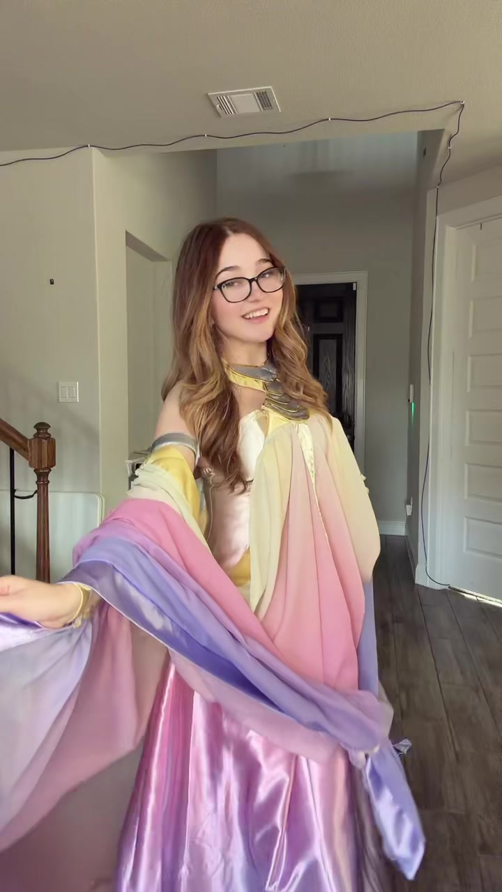 @Lyssaurora
