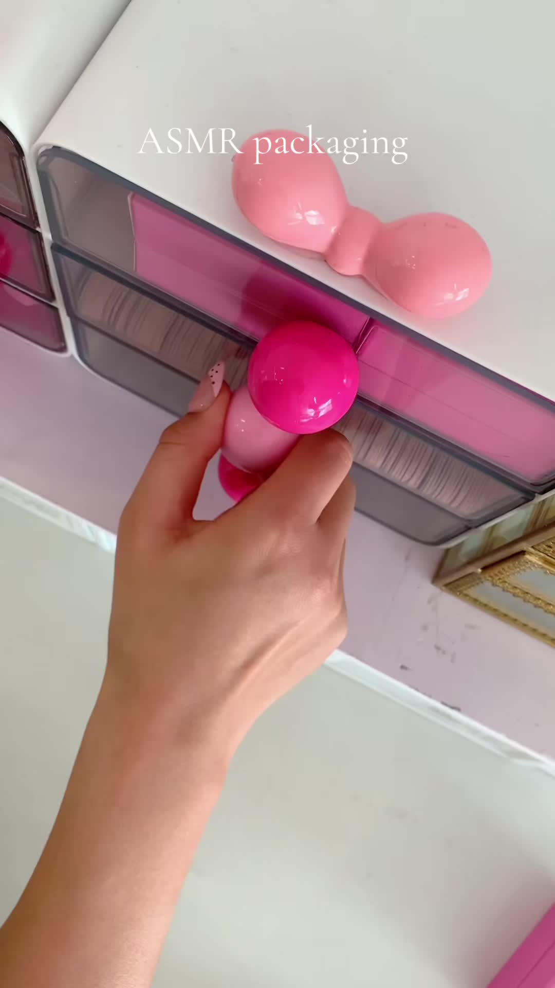 @Fullovenail