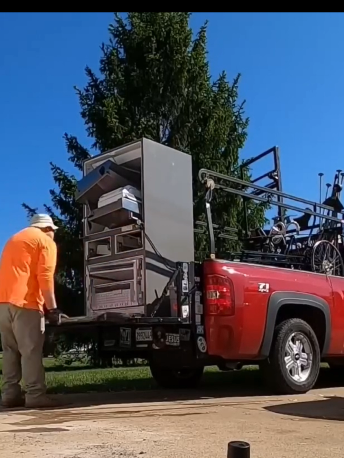 @Scrap & Pallet Man