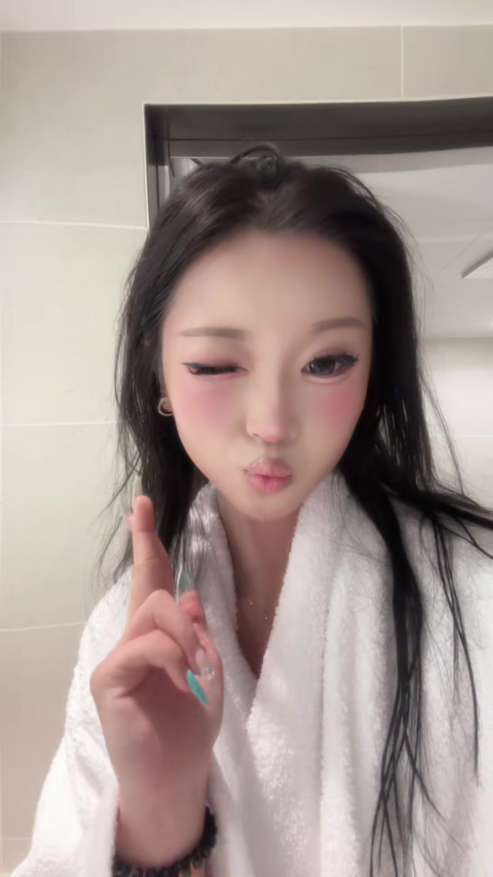 @ella
