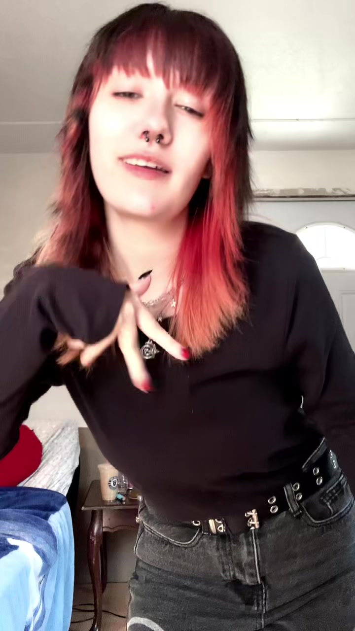 @luvbunnixx