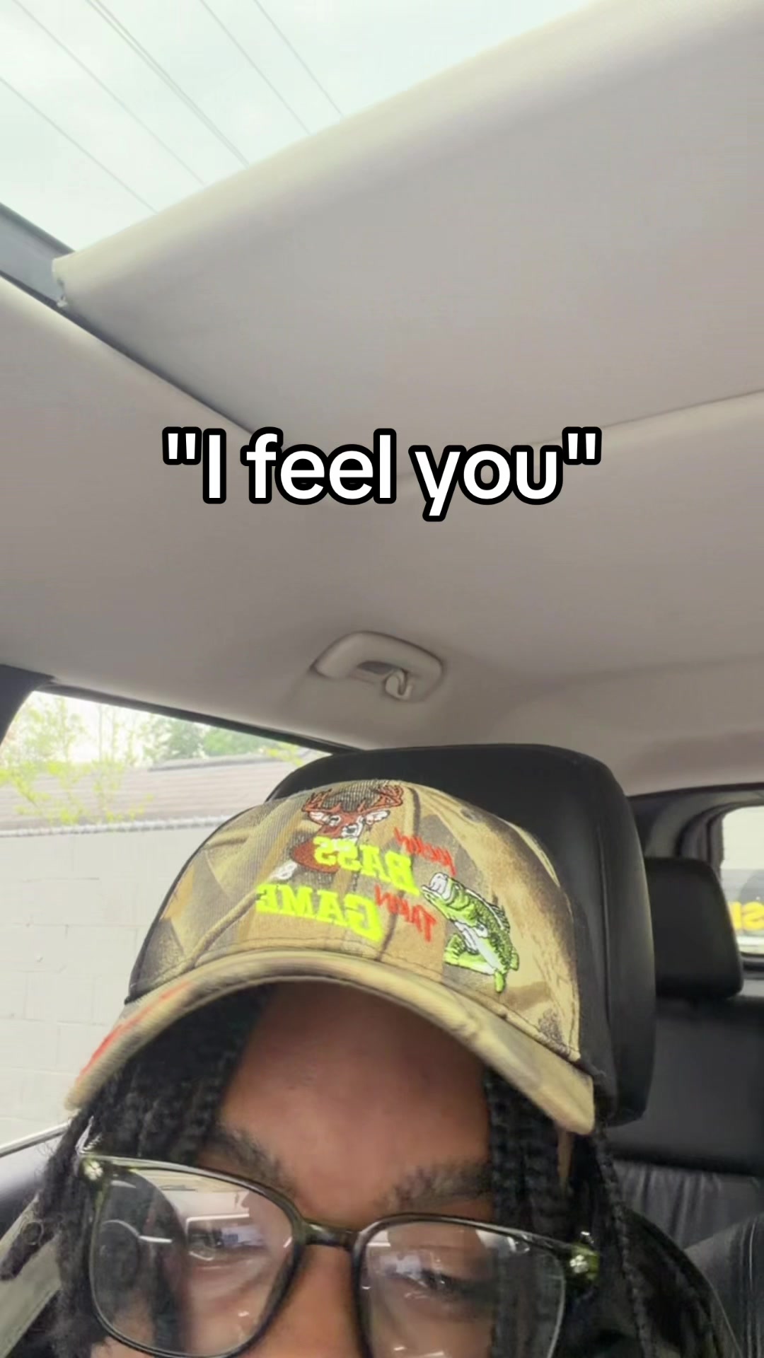 @&Eacute;.T.