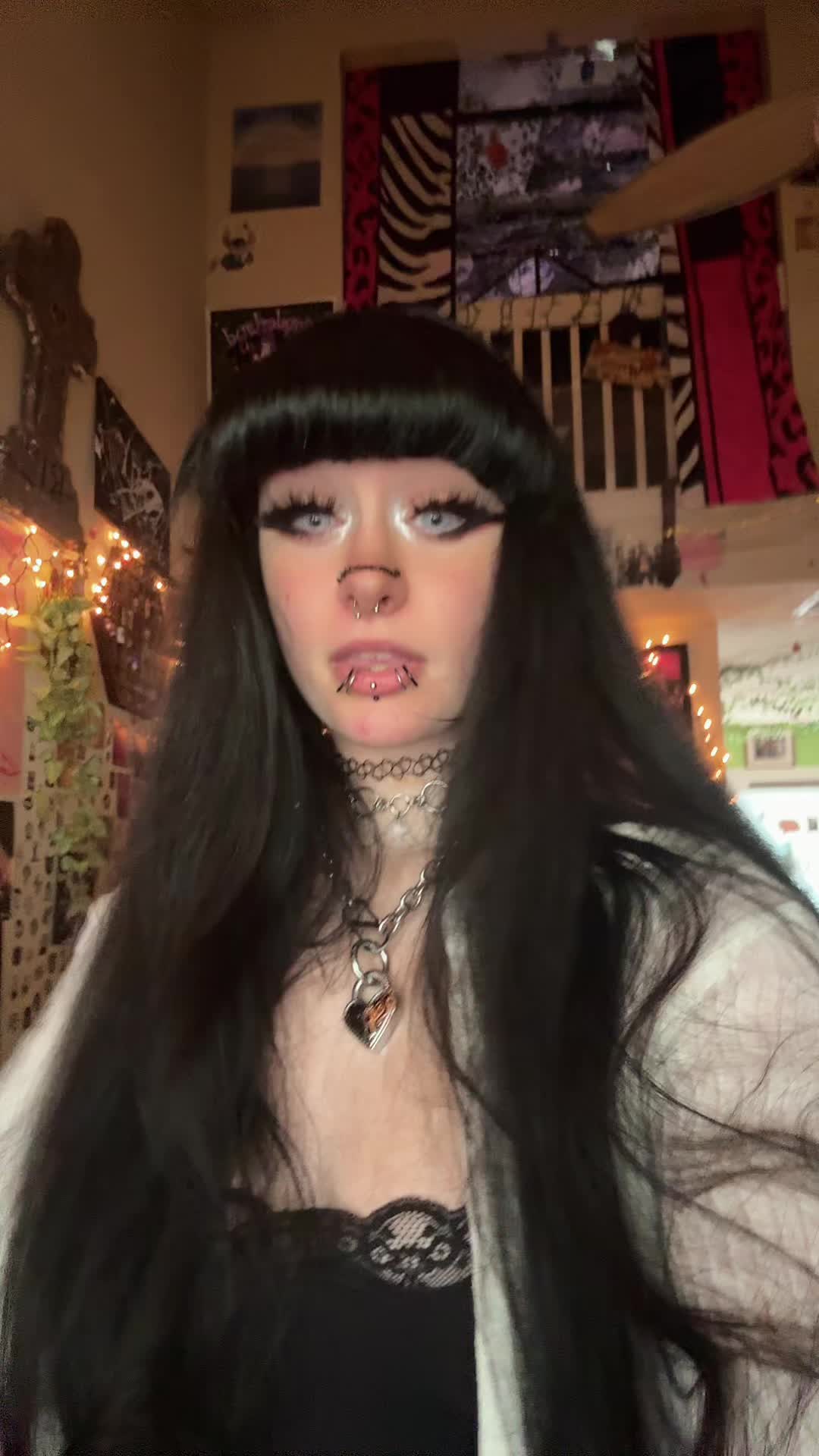@Lydia (tooth fairy)
