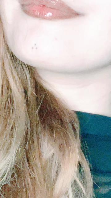 @Dimple girl😜