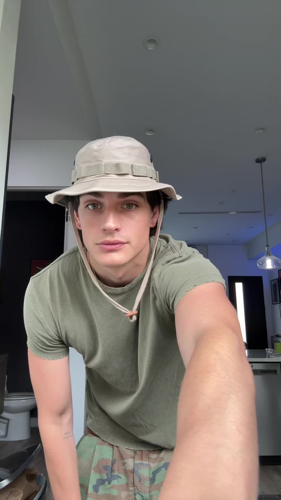 @itscamsworld