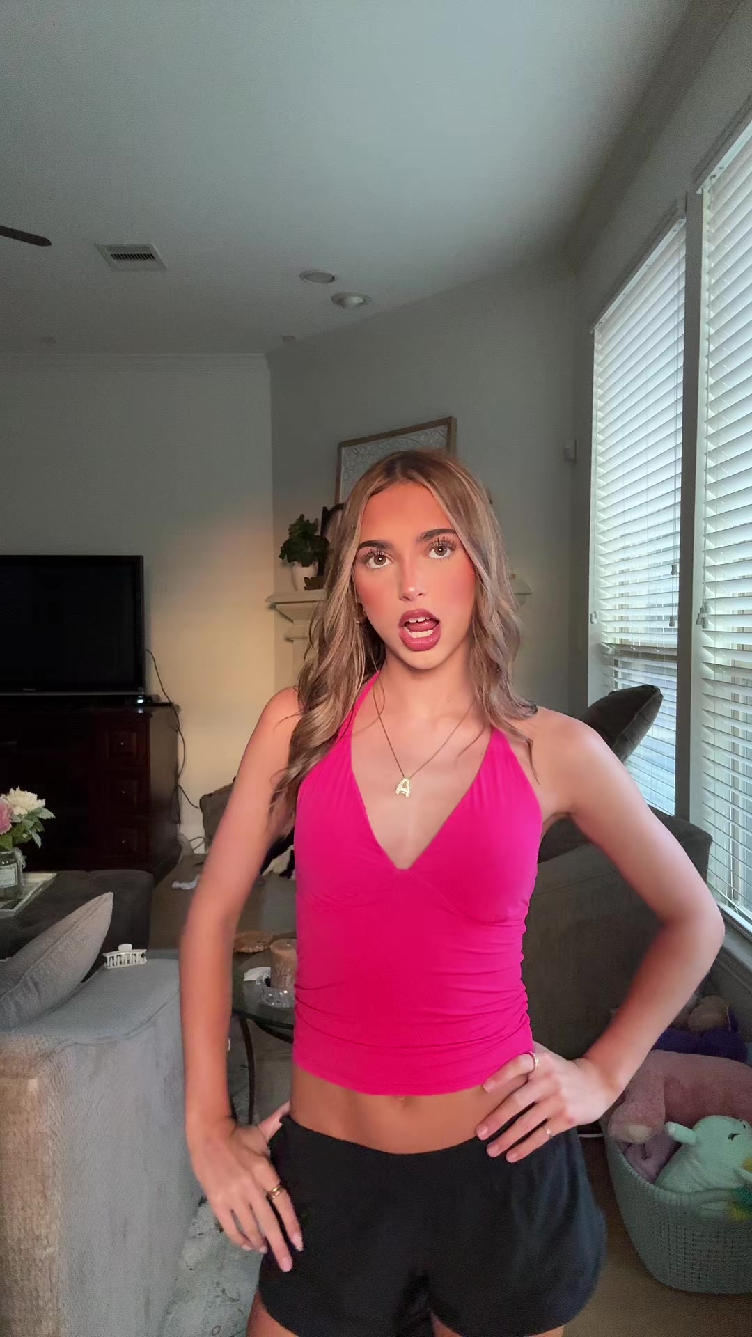 @uhh