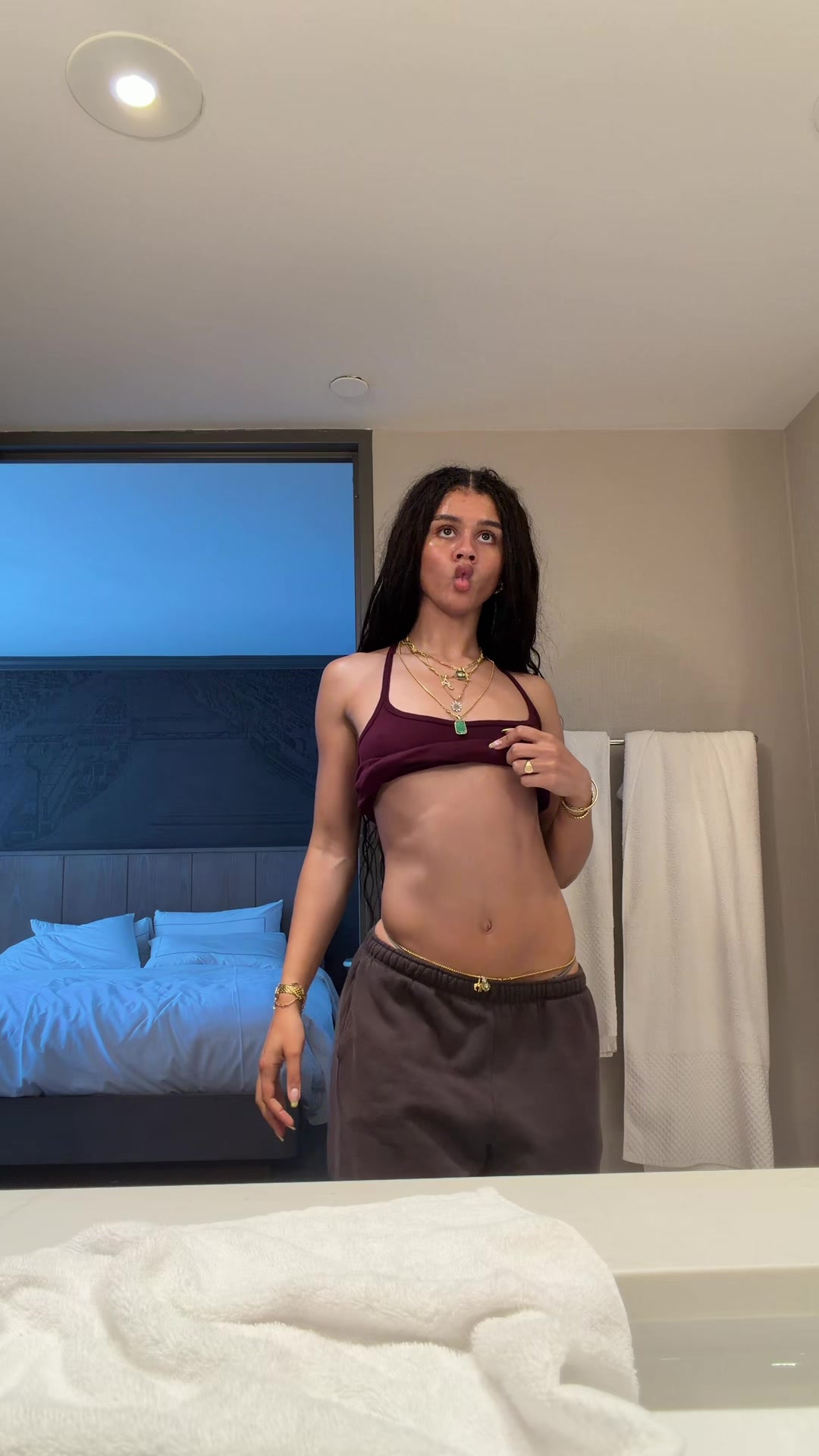 @Ama