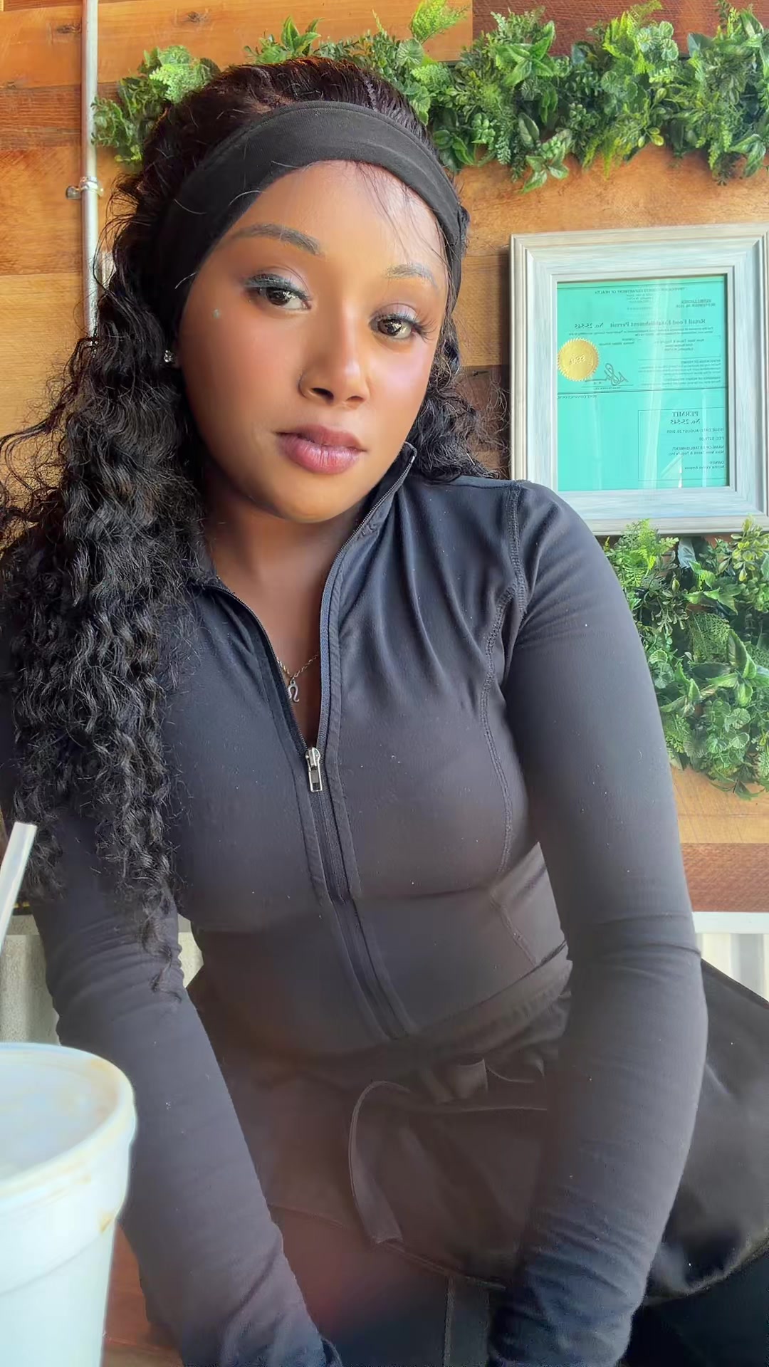 @LADY7