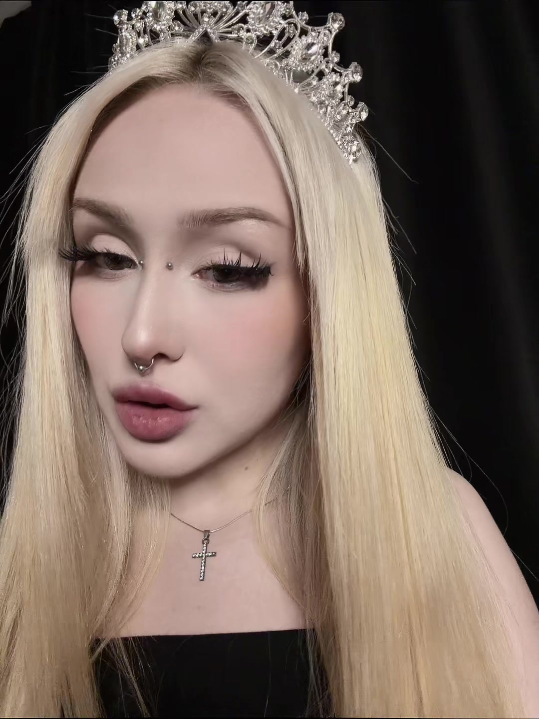 @тгк iamfrolova (фролова🖤🦇)