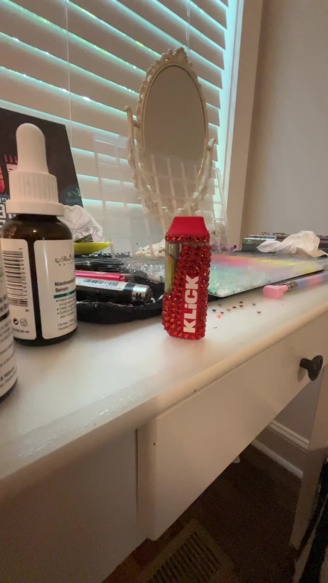 @macabrecvtie