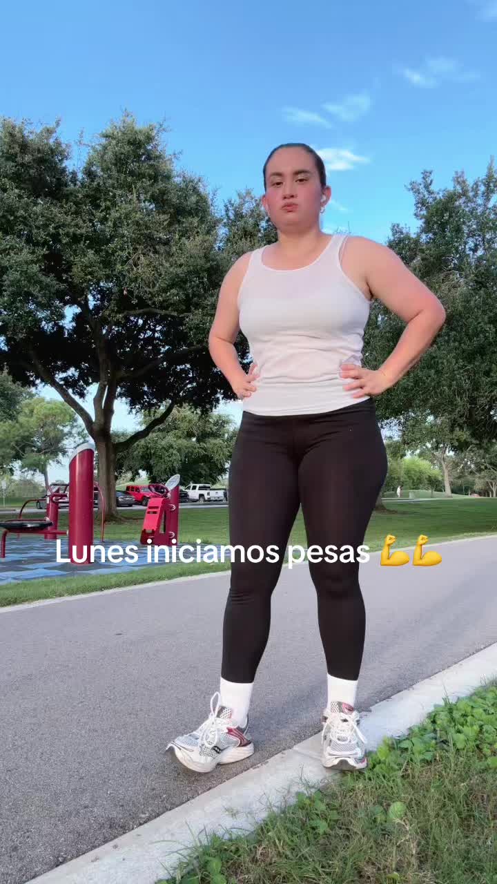 @🫦Flor Serrano🫦