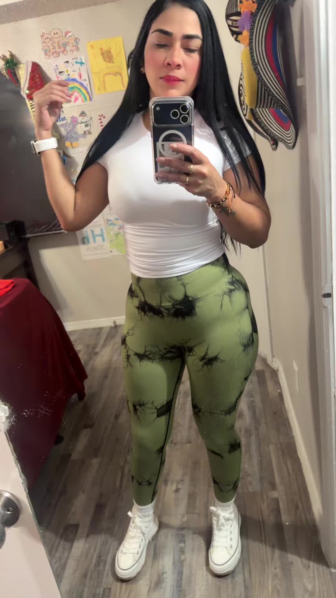 @Yennifer02