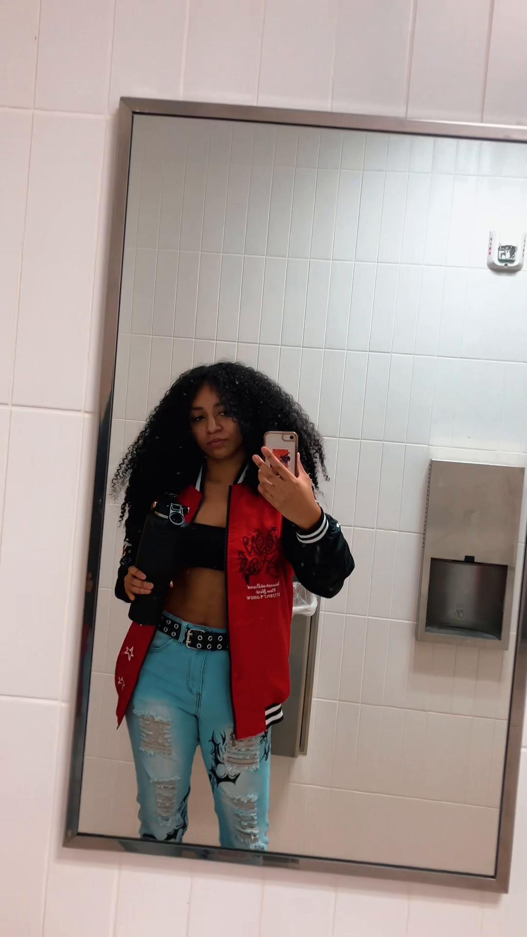 @NamelessBoioxo