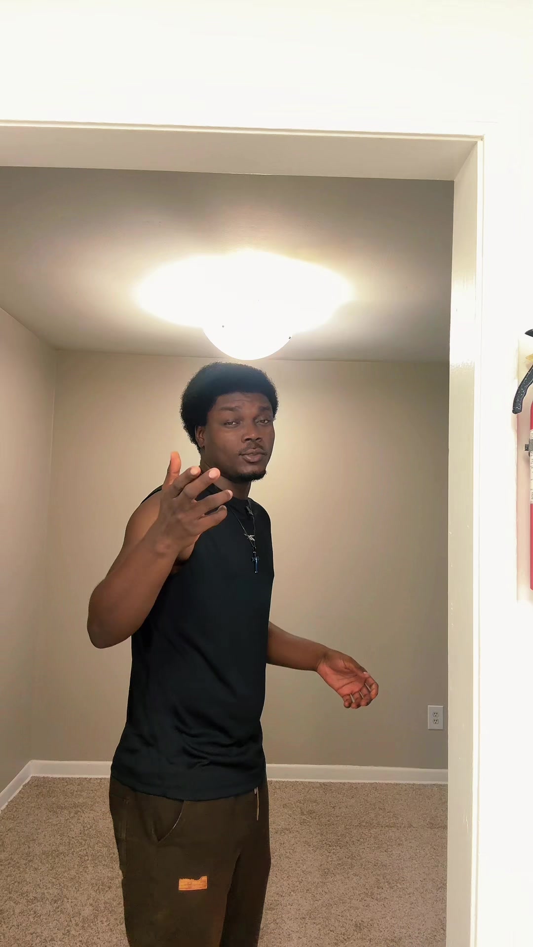 @OlukuBiscuit