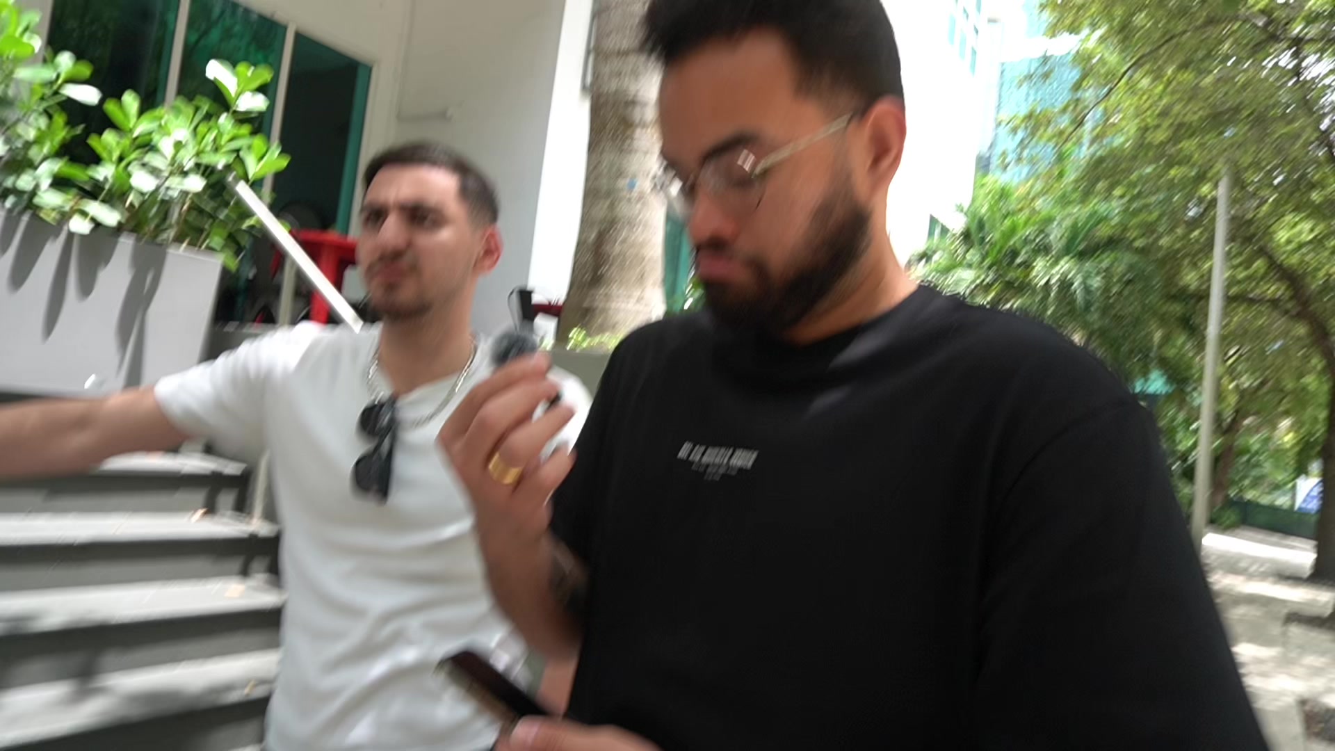 @foreigners.tiktok