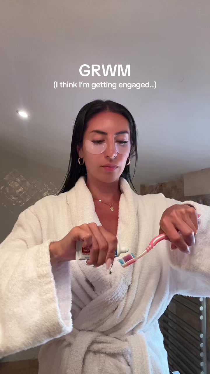 @rachelmonica.c