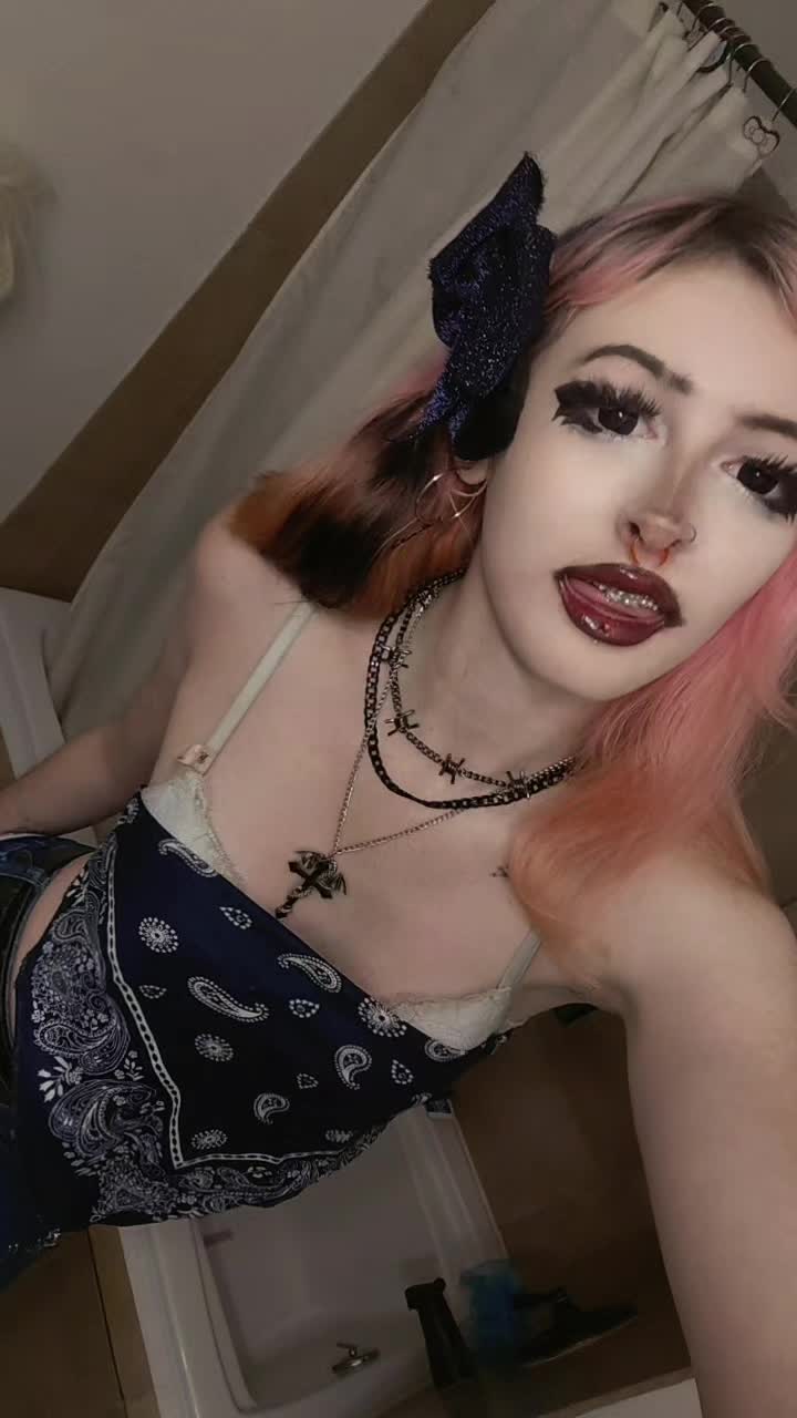 @skibidizaqween