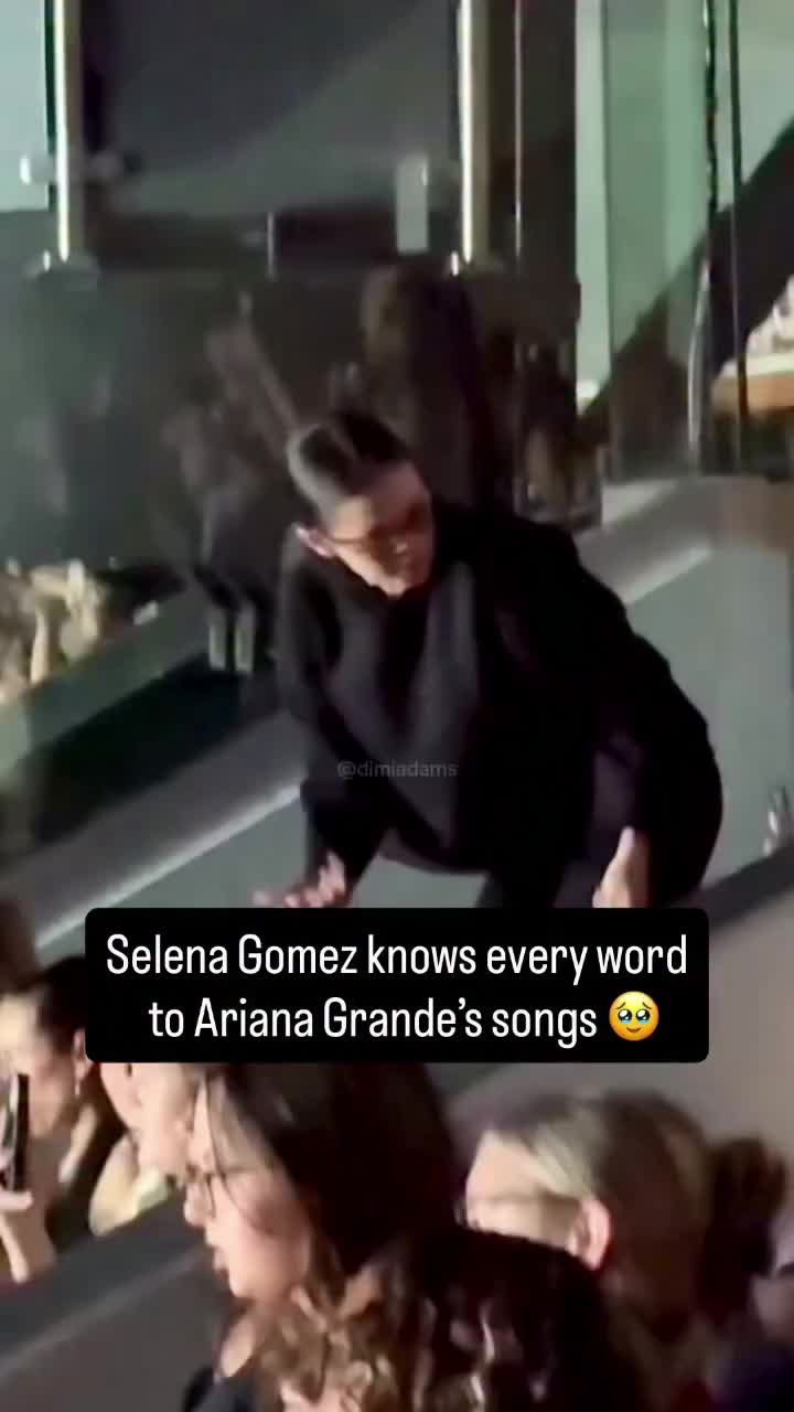 @HELLO! Canada Magazine