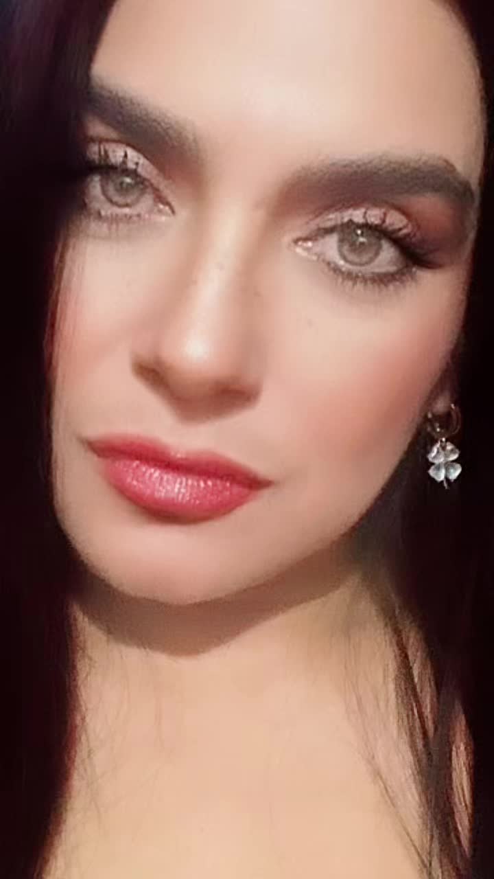 @Johanna&ensp;Alvarez