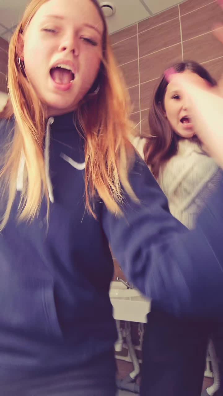 @ФИЯ