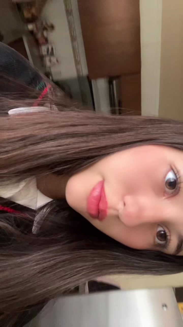 @vanecuab_