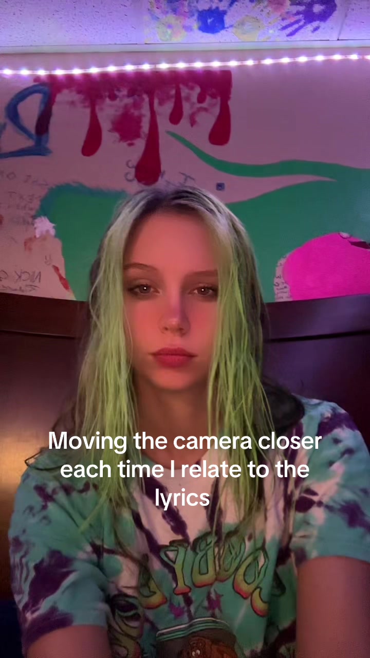 @Tr!ppy_Ash
