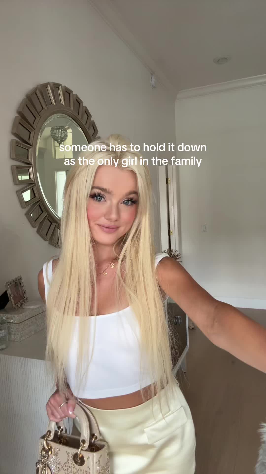 @taraalexandra_