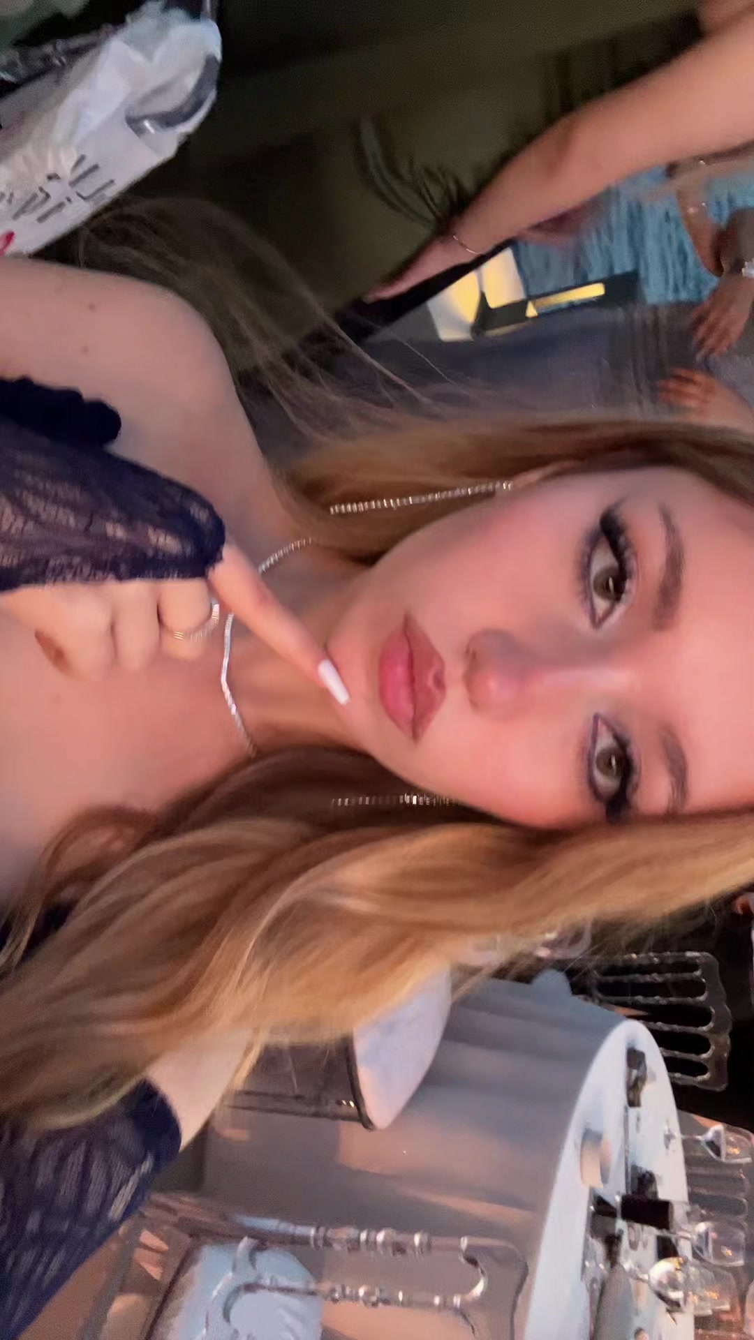 @Aslı