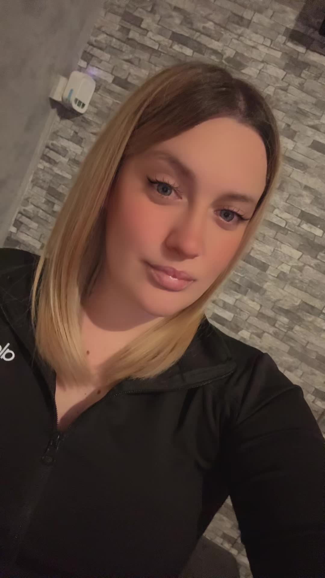 @𝑨𝒍𝒊𝒔𝒔𝒐𝒏 👛