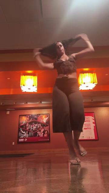 @Dee._queen_2.0