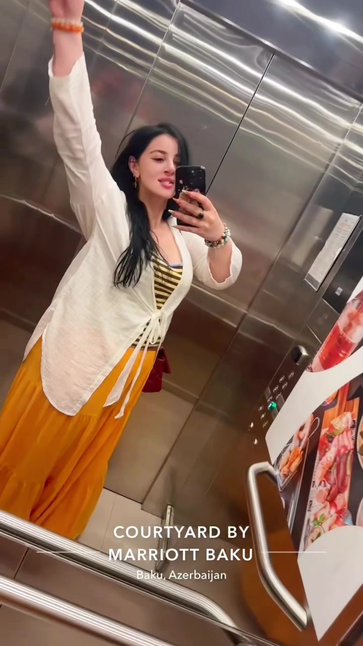 @julia_baku05
