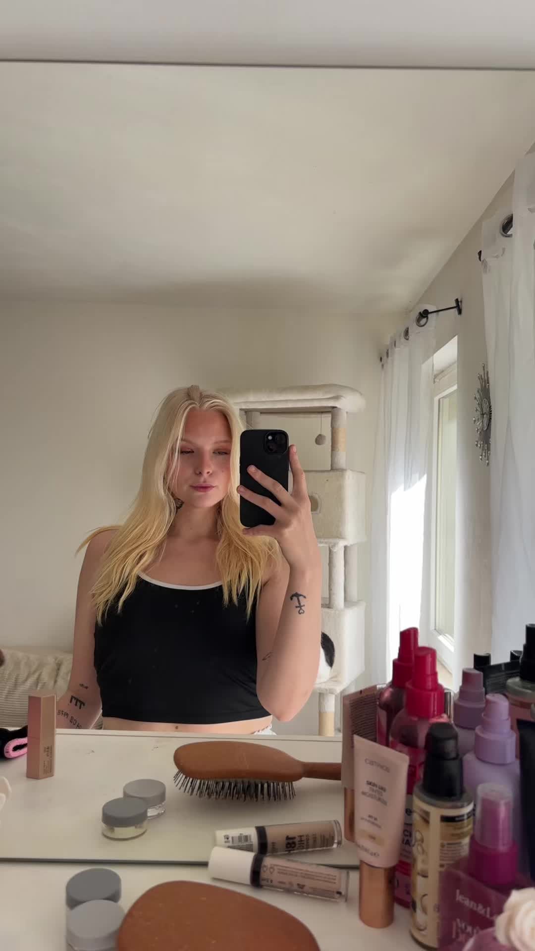 @Sasi🦋