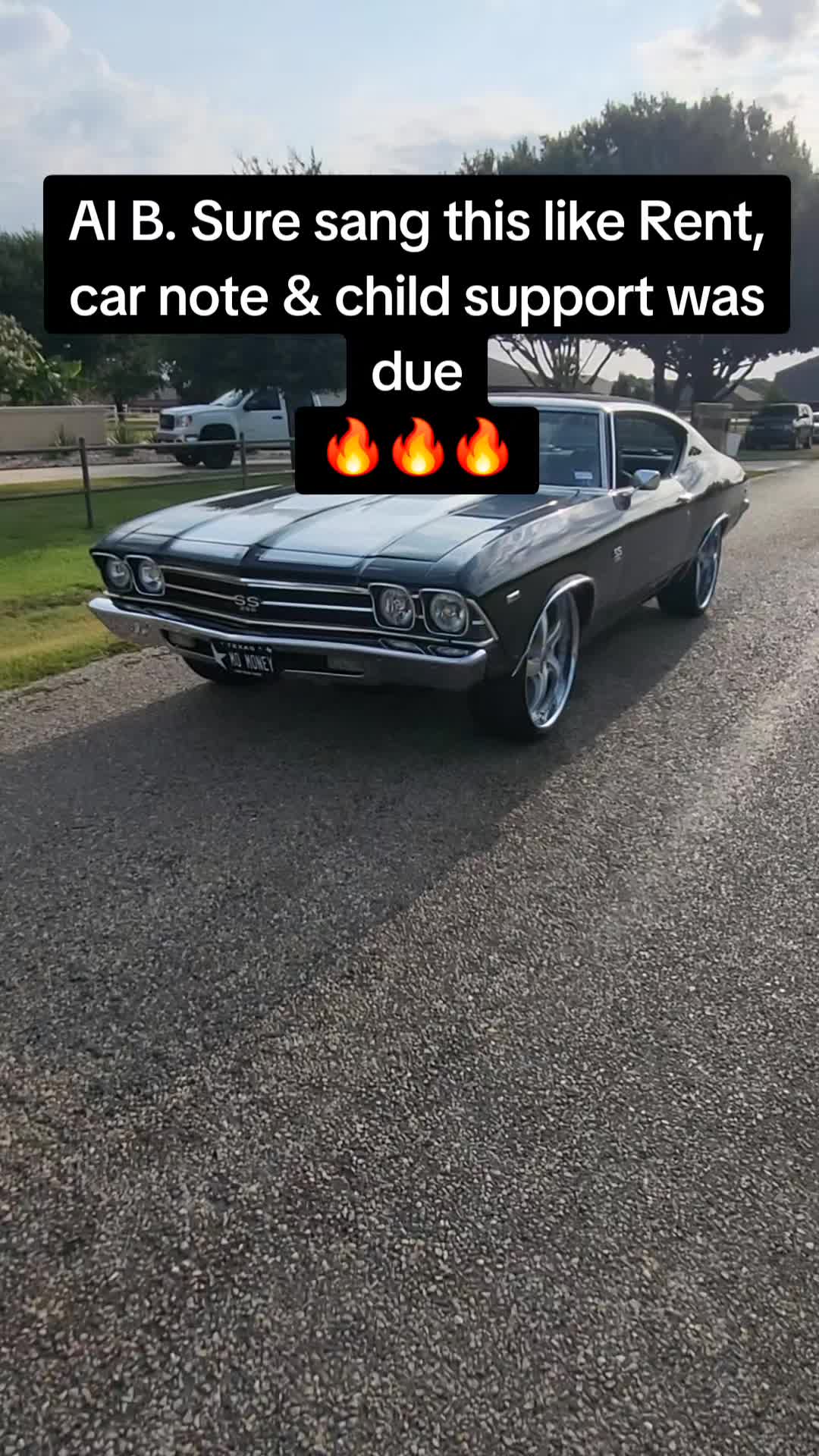 @MoMoney