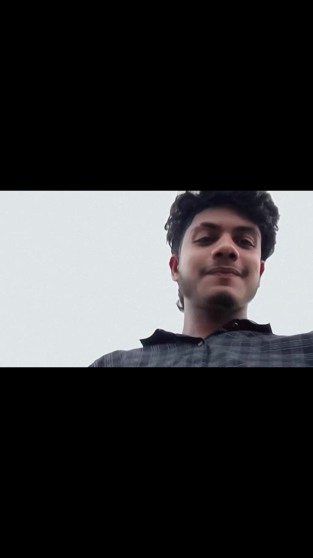 @❥ 𝐀𝐫𝐢𝐟 𝐀𝐡𝐦𝐞𝐝 ツ