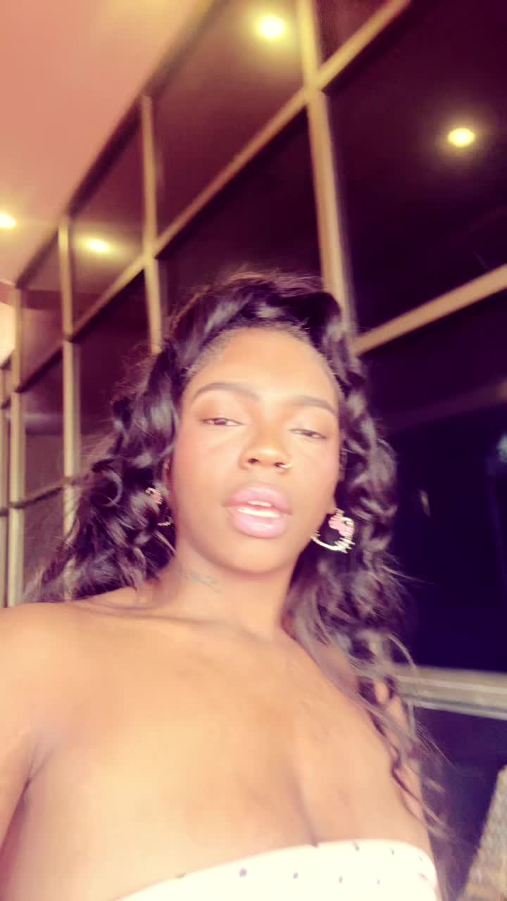 @sostunna