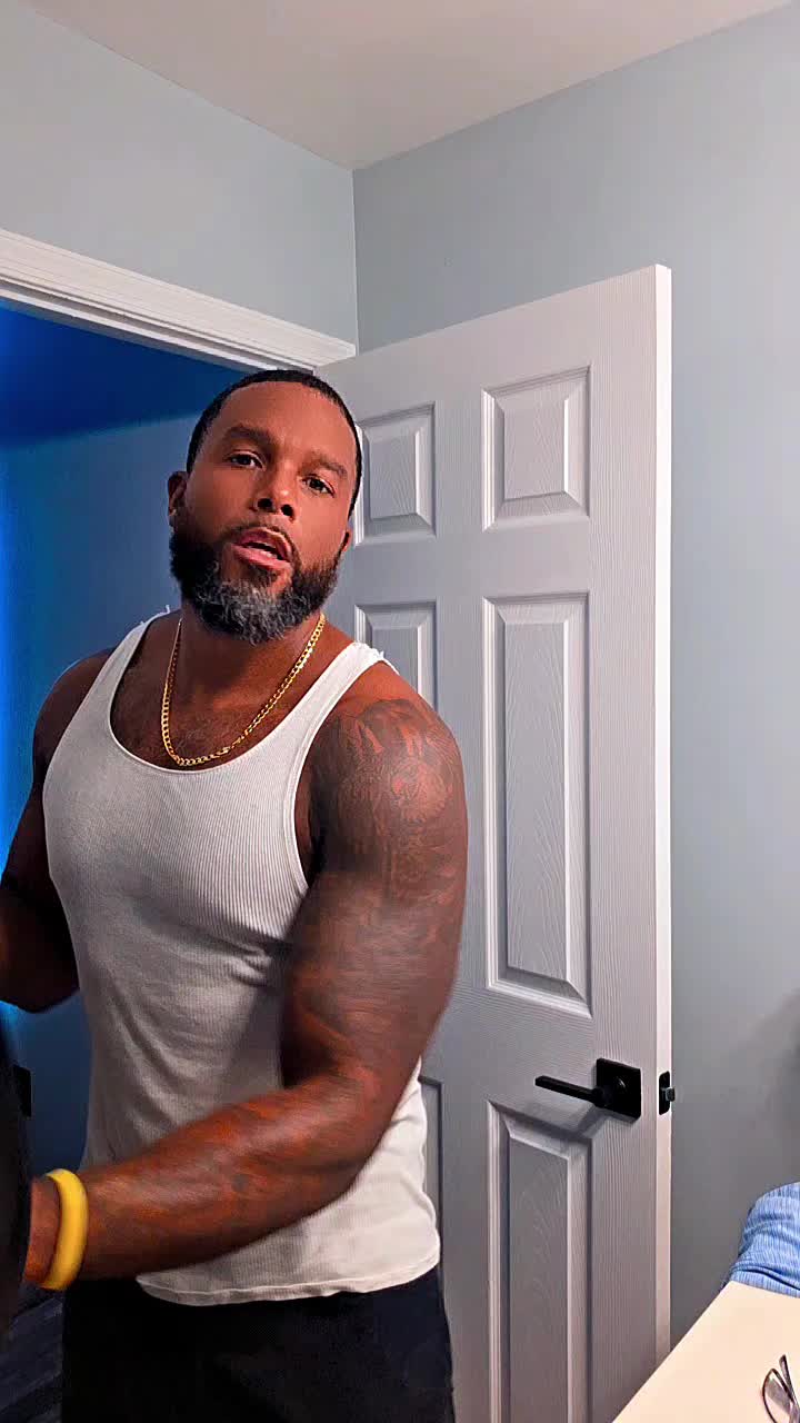 @Isra 444🔥🥃