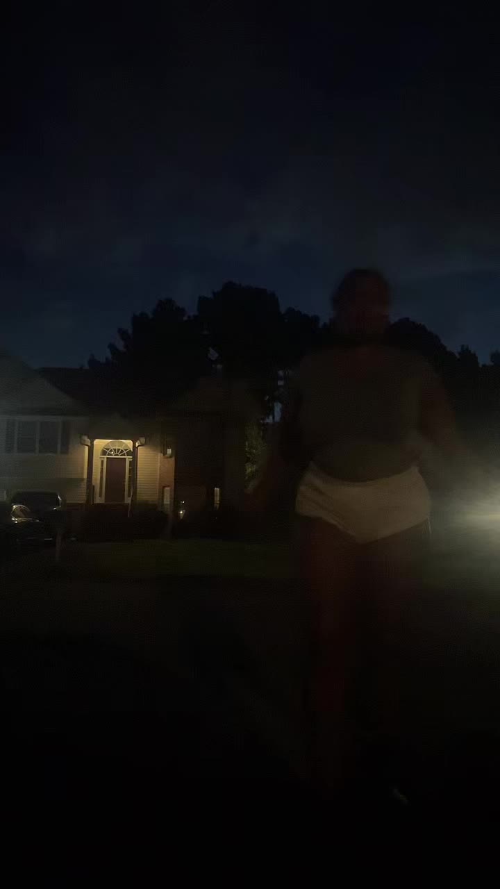 @Prettylil_ayanna15