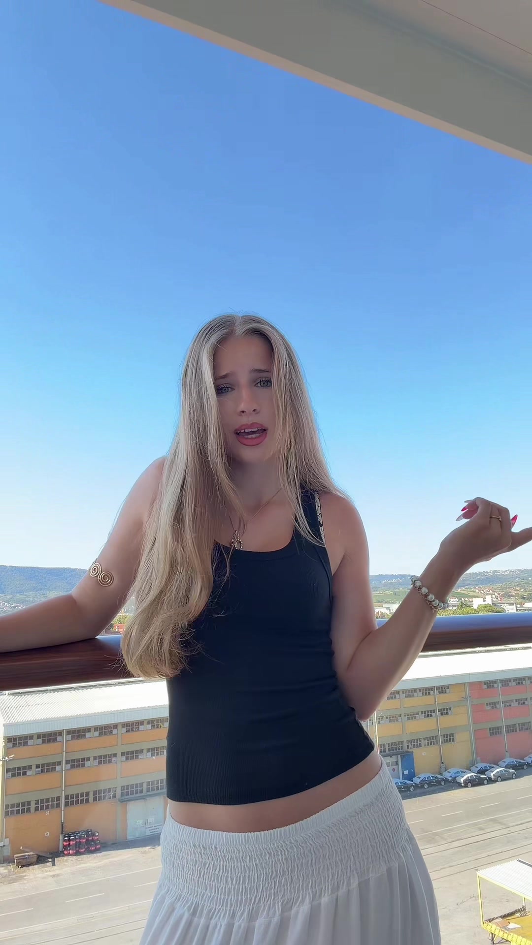 @𝑳𝑼𝑰𝑺𝑨