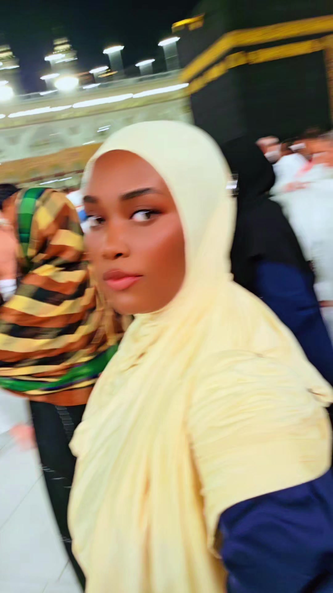 @TahiyahWally🧳✈️