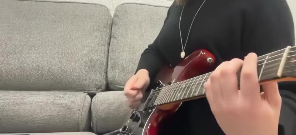 @Riley 🎸✨