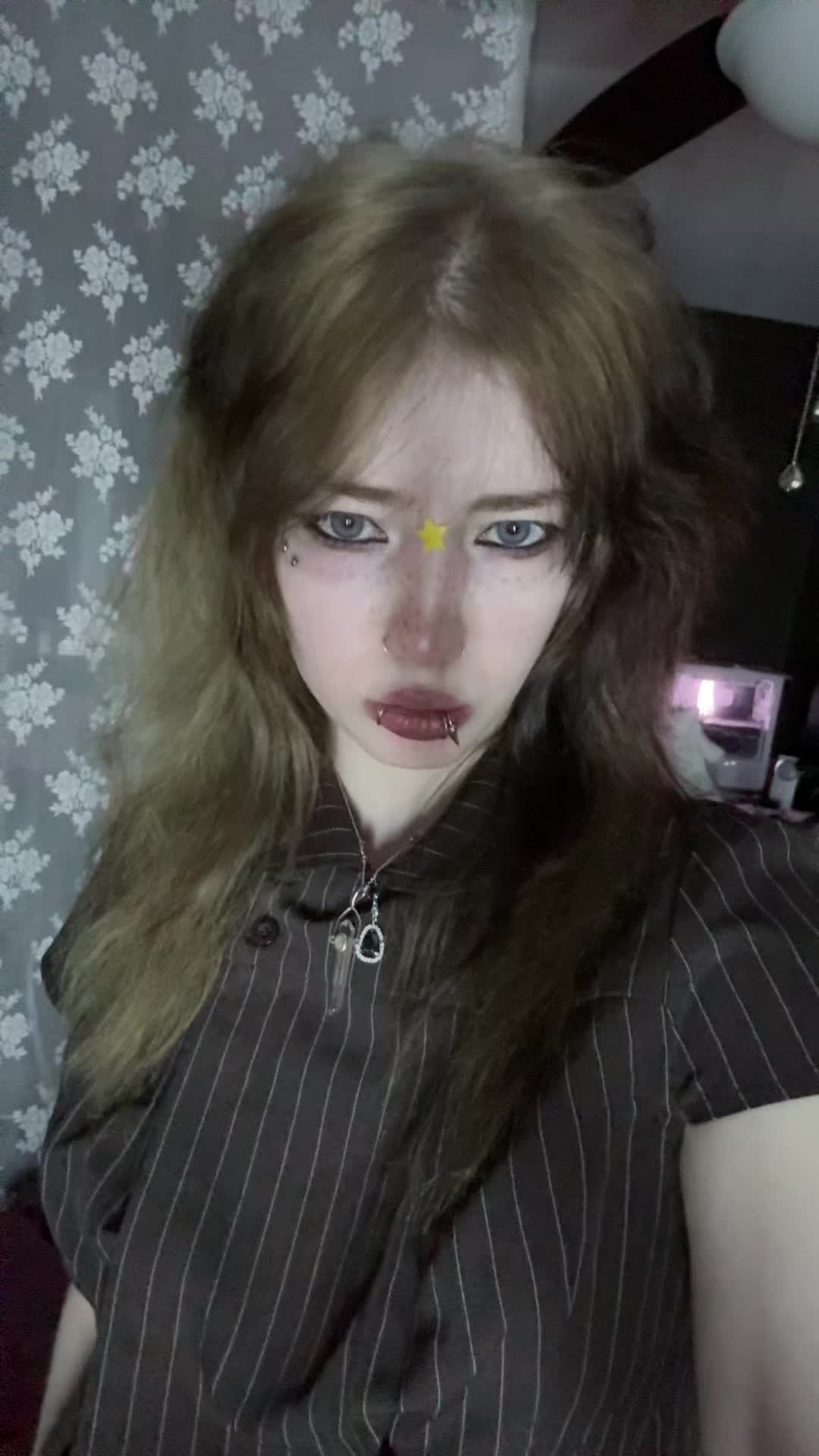 @musaa (๑ˇ&epsilon;ˇ๑)