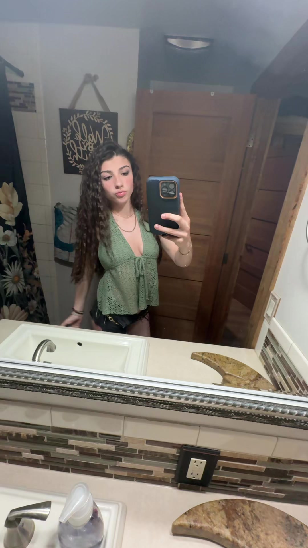 @Ali💋