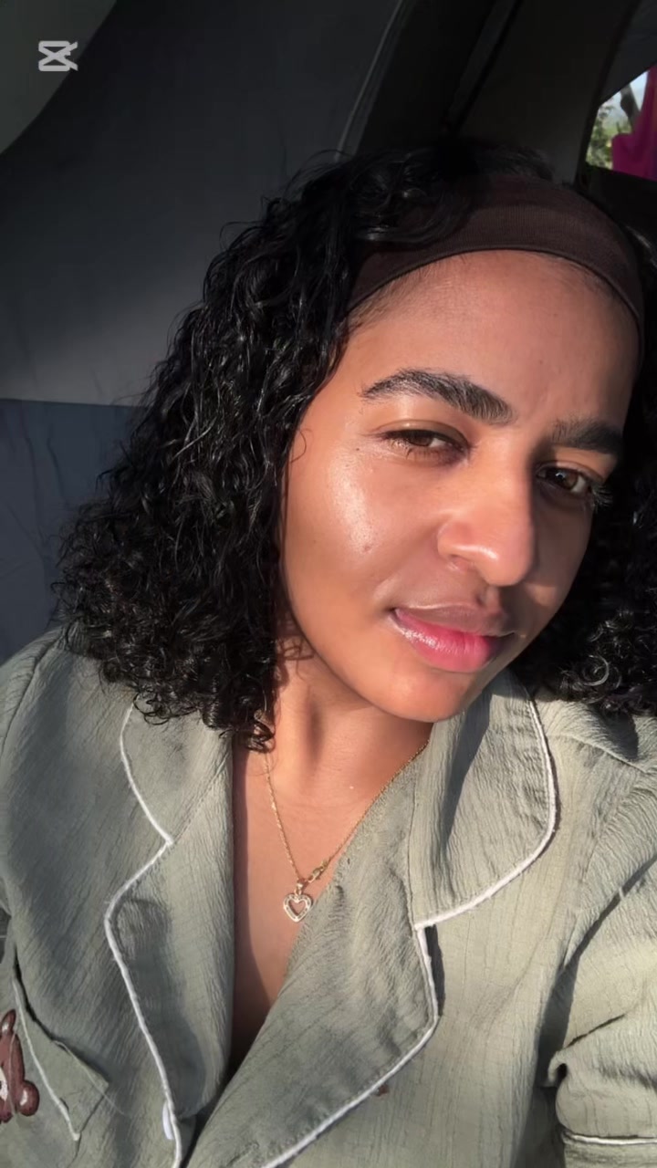 @Elanni Sanchez