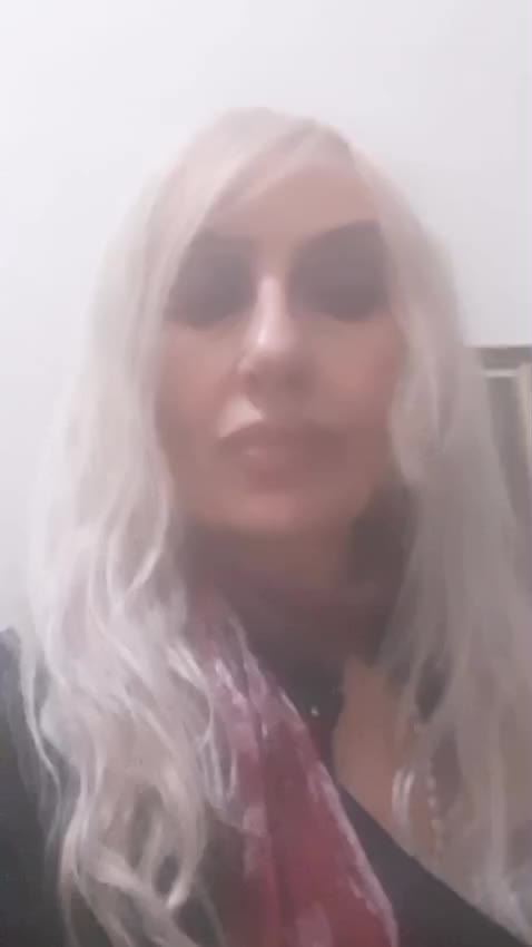 @rosariaClaps