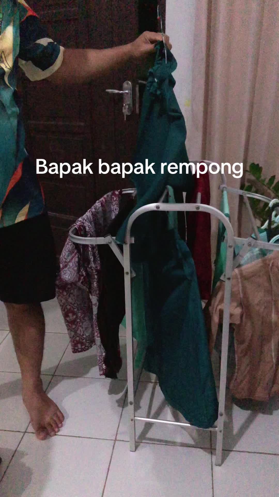 @Nuy
