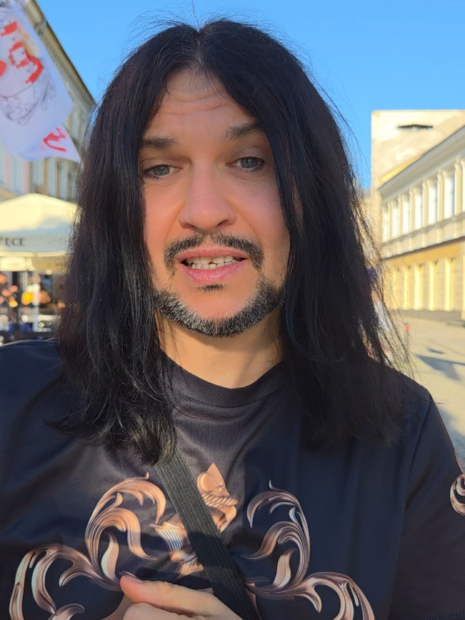 @Paweł Mosiołek