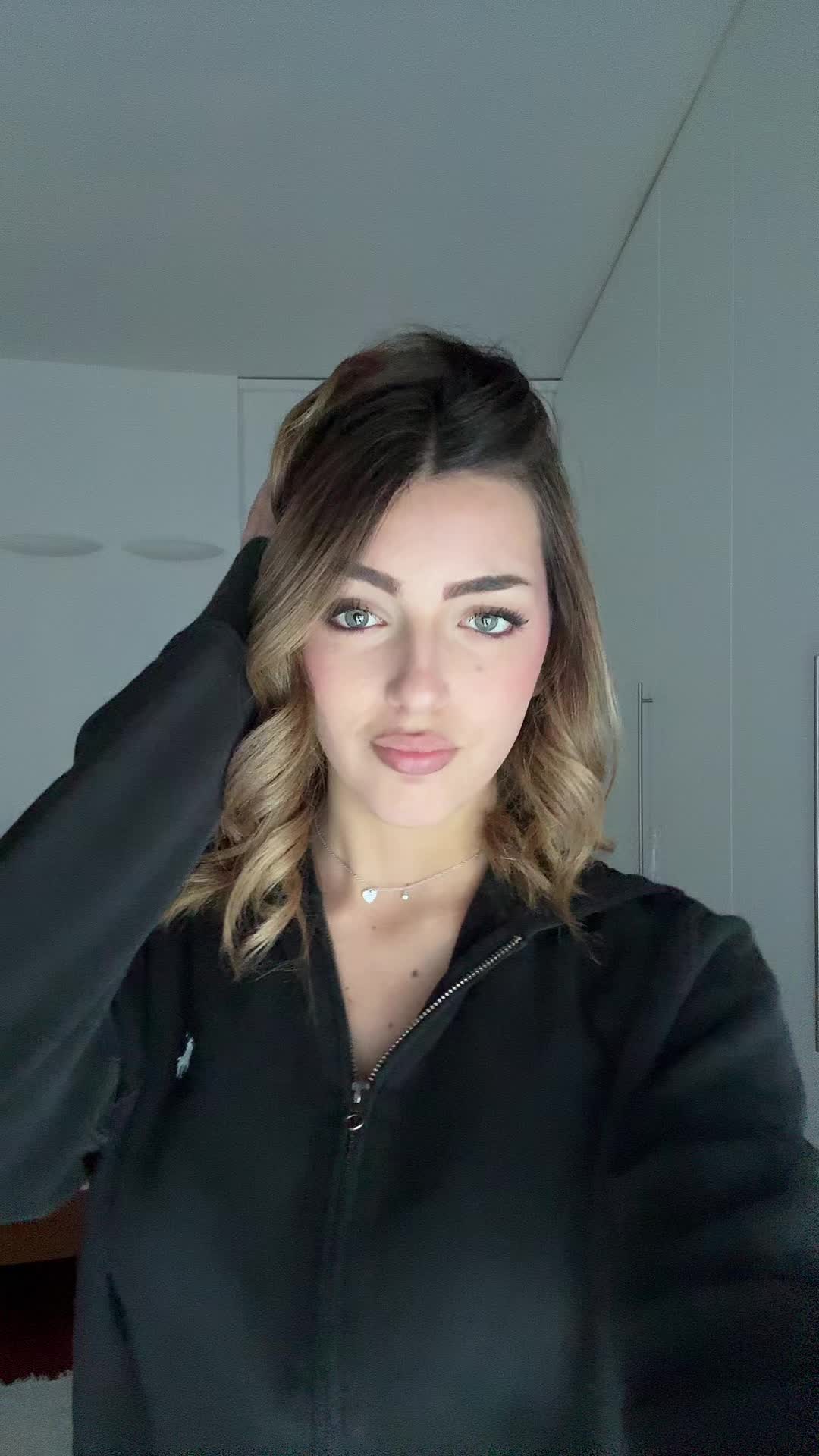 @azzu
