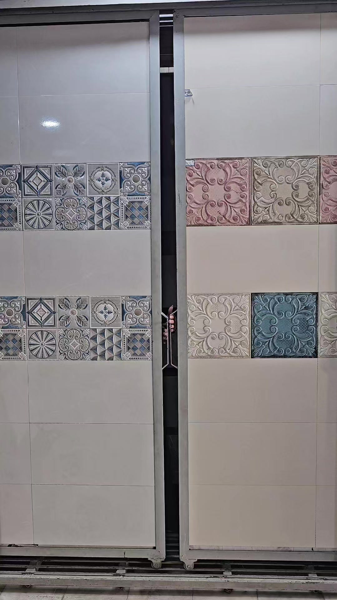 @معرض المجتبى