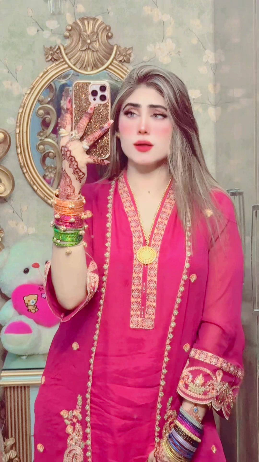 @Reema Khan
